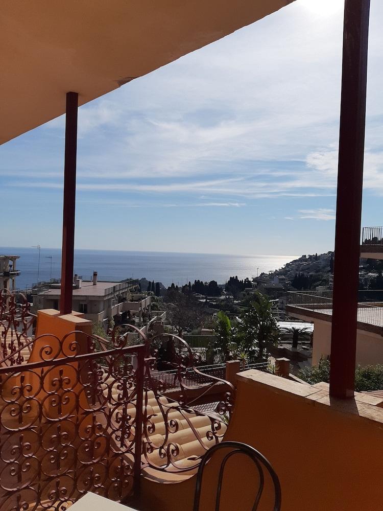 Andromaco Palace Hotel Taormina Kültér fotó