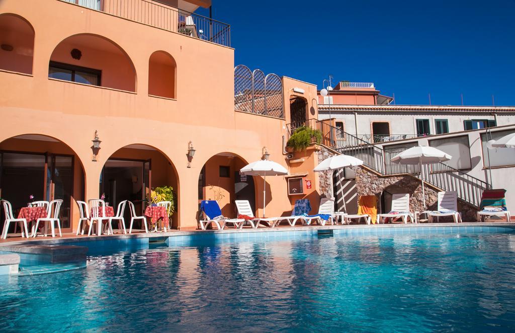 Andromaco Palace Hotel Taormina Kültér fotó