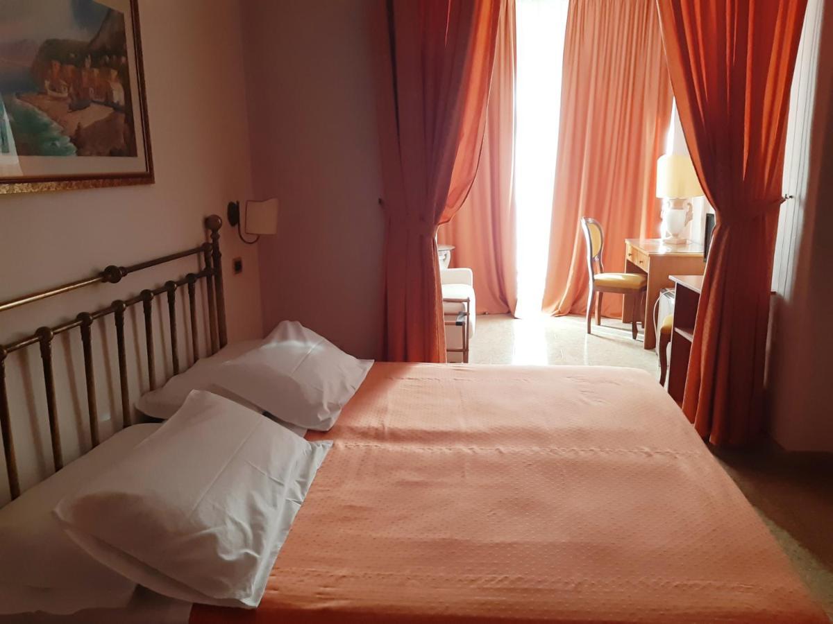 Andromaco Palace Hotel Taormina Kültér fotó
